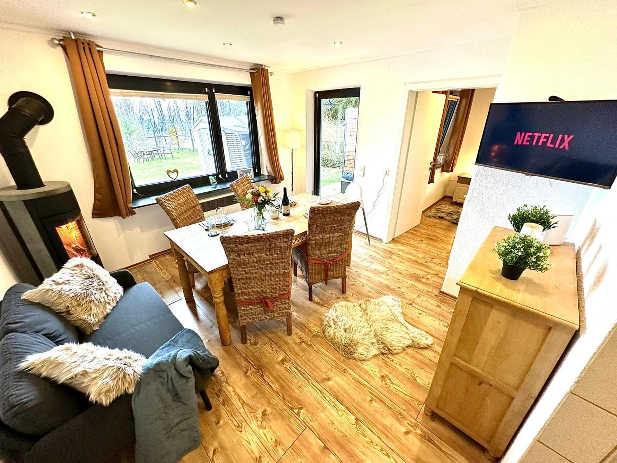 Gemuetliches Alpenblick Berg-Bungalow + Grosser Garten + Netflix! Schöfweg Eksteriør billede